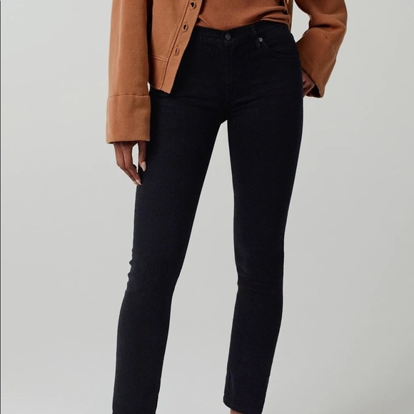 🔥Host Pick🔥Citizens of Humanity Velvet Mid Rise Cigarette - Picture 4 of 9